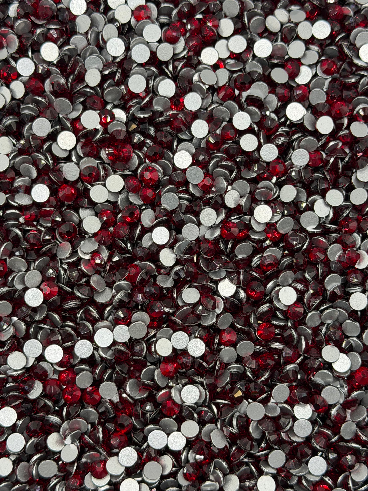 Bordeaux Red — Glass Rhinestones