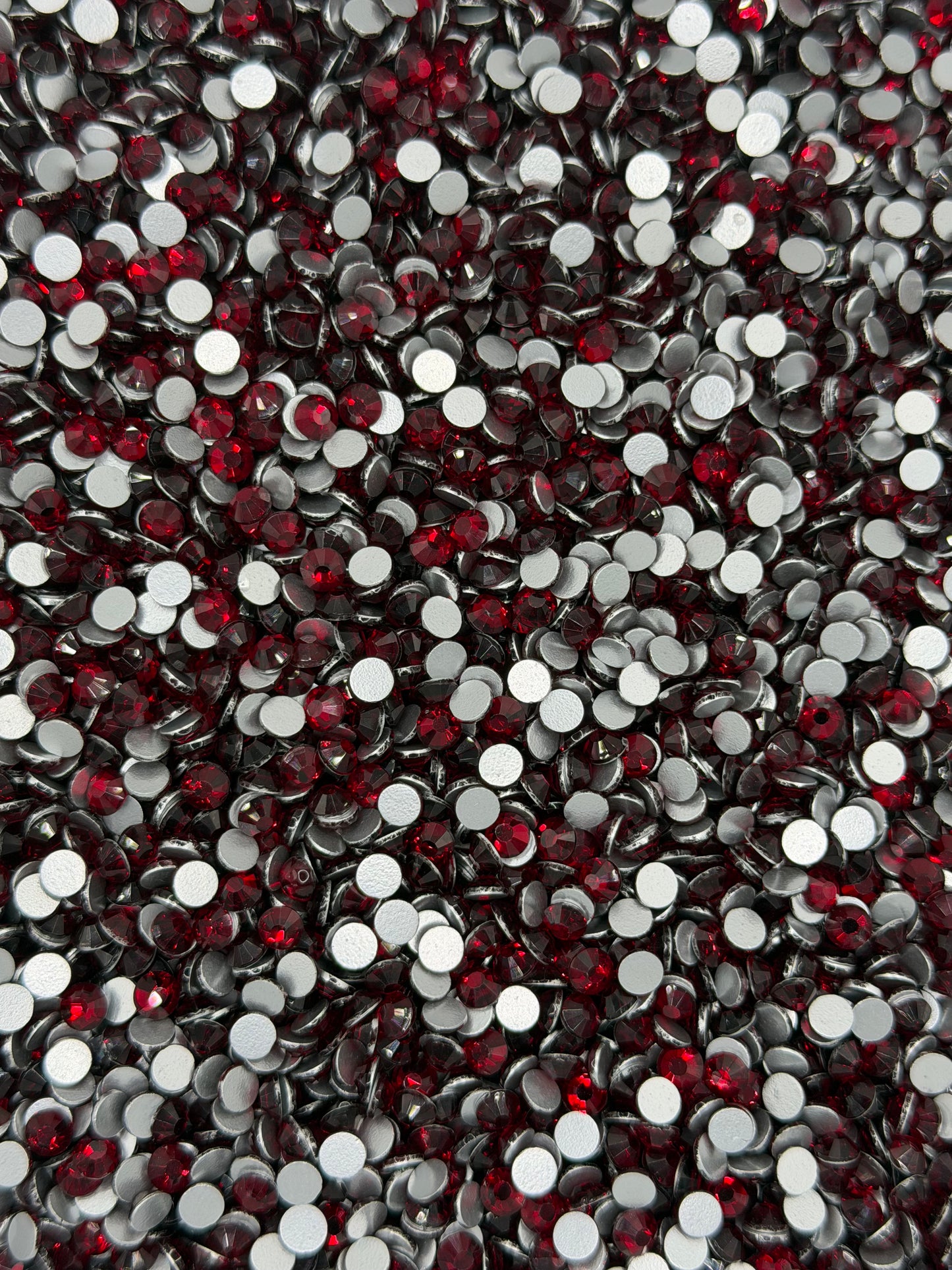 Bordeaux Red — Glass Rhinestones