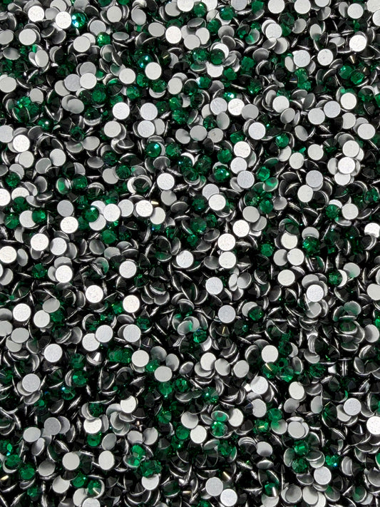 Dublin Green — Glass Rhinestones