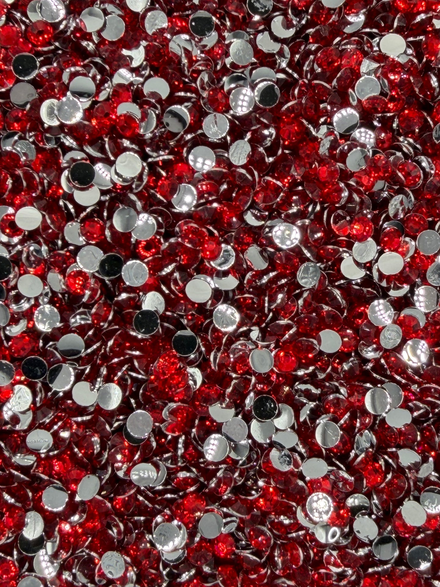 Hong Kong Light Red — Resin Rhinestones