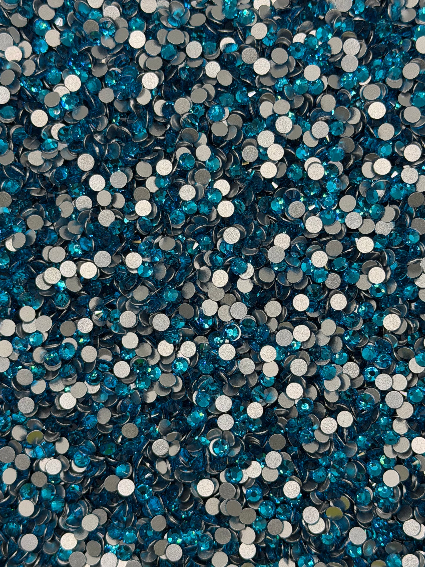 Cabo Dark Aqua — Glass Rhinestones