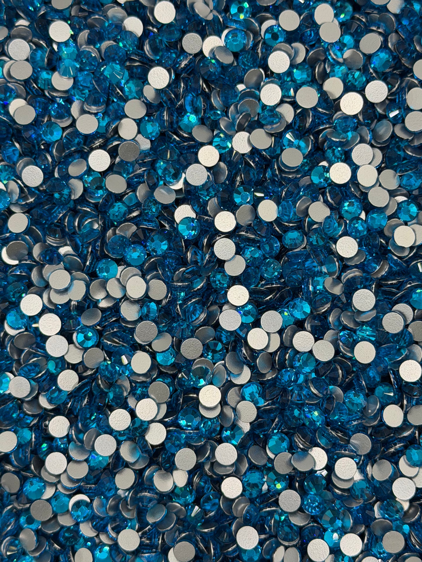 Cabo Dark Aqua — Glass Rhinestones