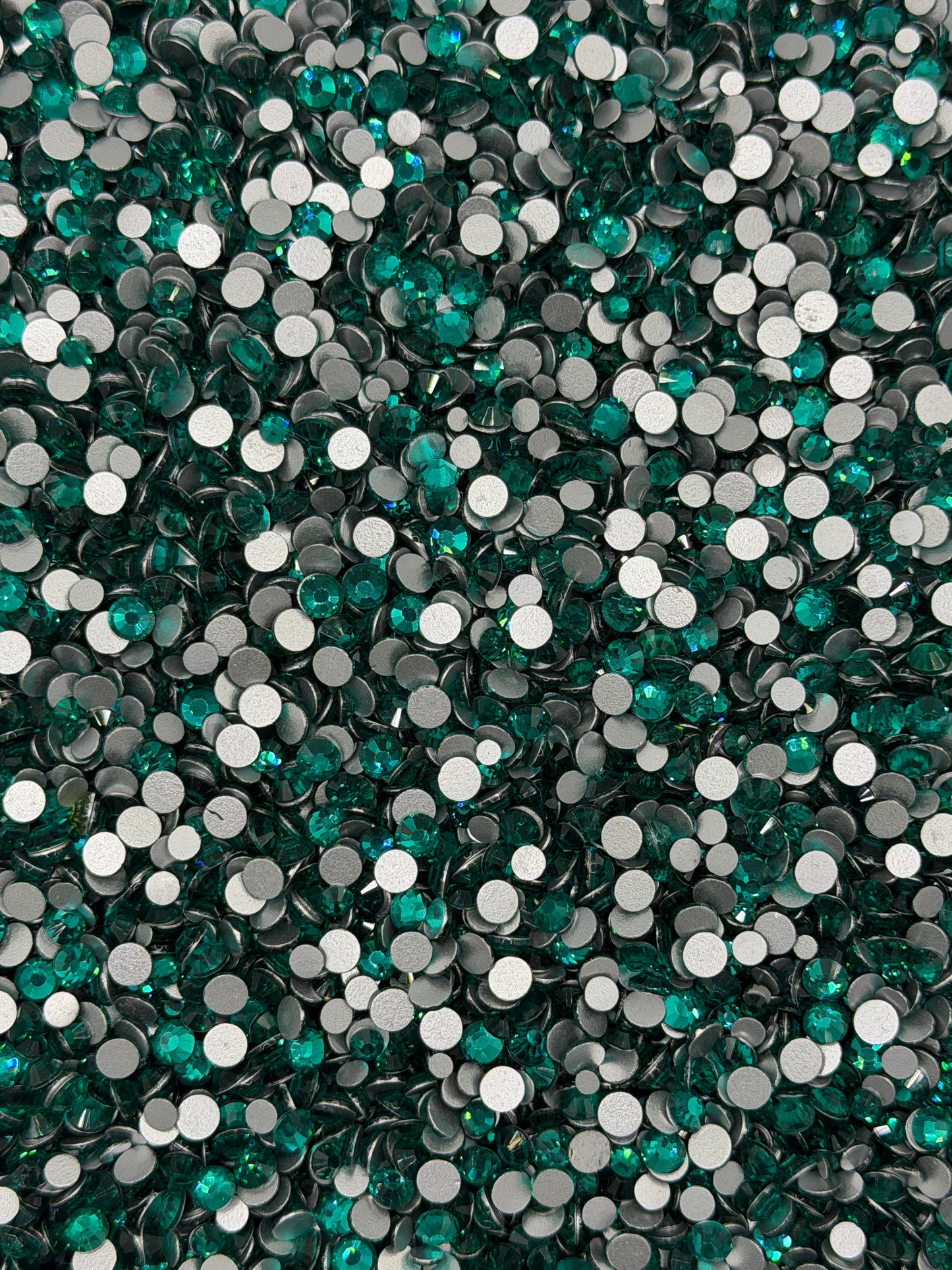 Amalfi Teal — Glass Rhinestones
