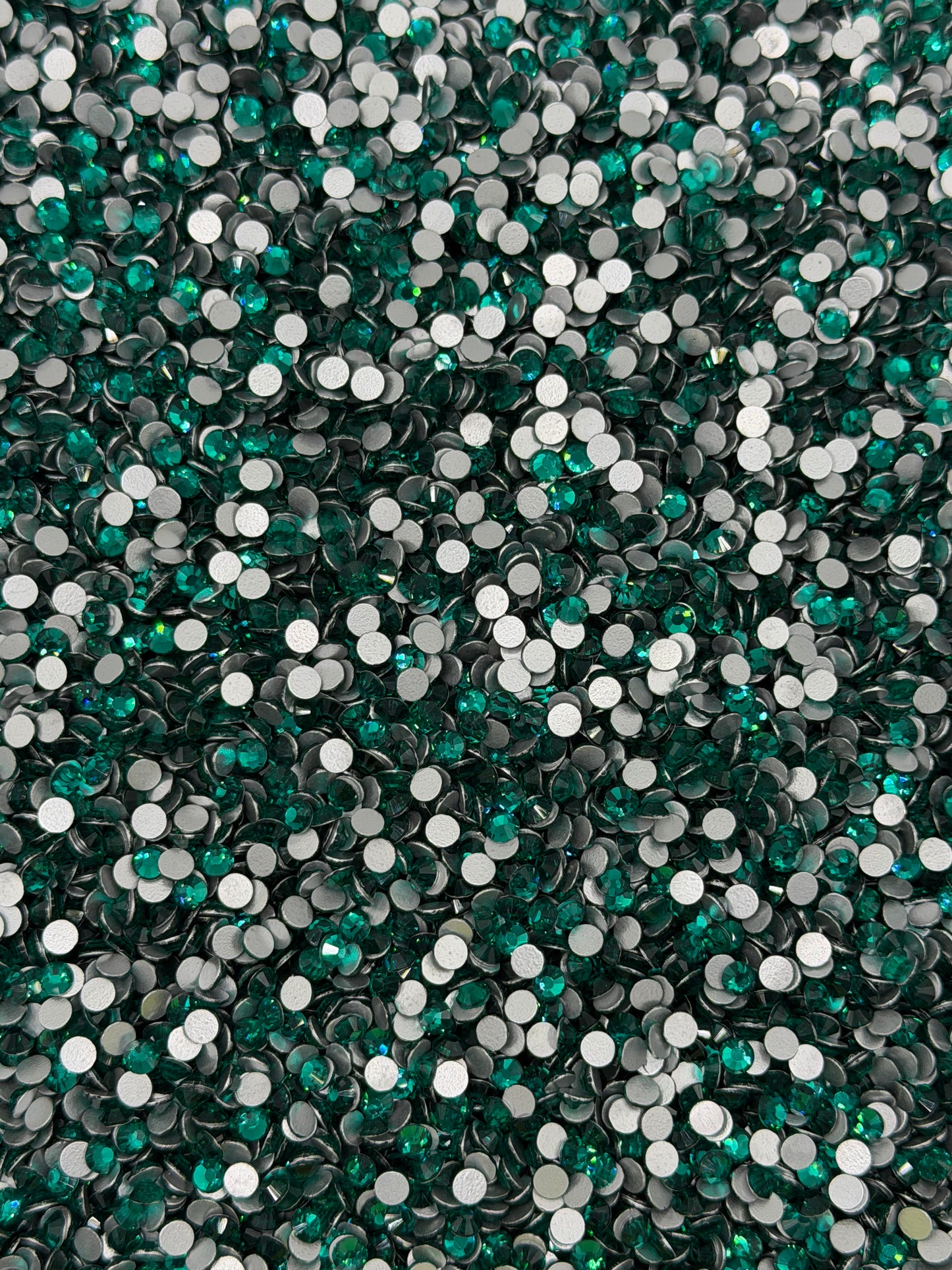 Amalfi Teal — Glass Rhinestones
