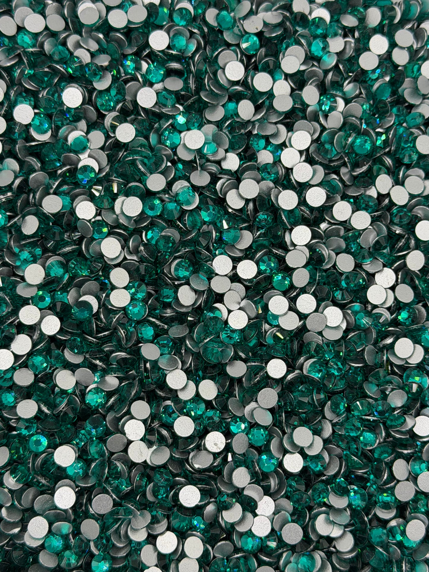 Amalfi Teal — Glass Rhinestones