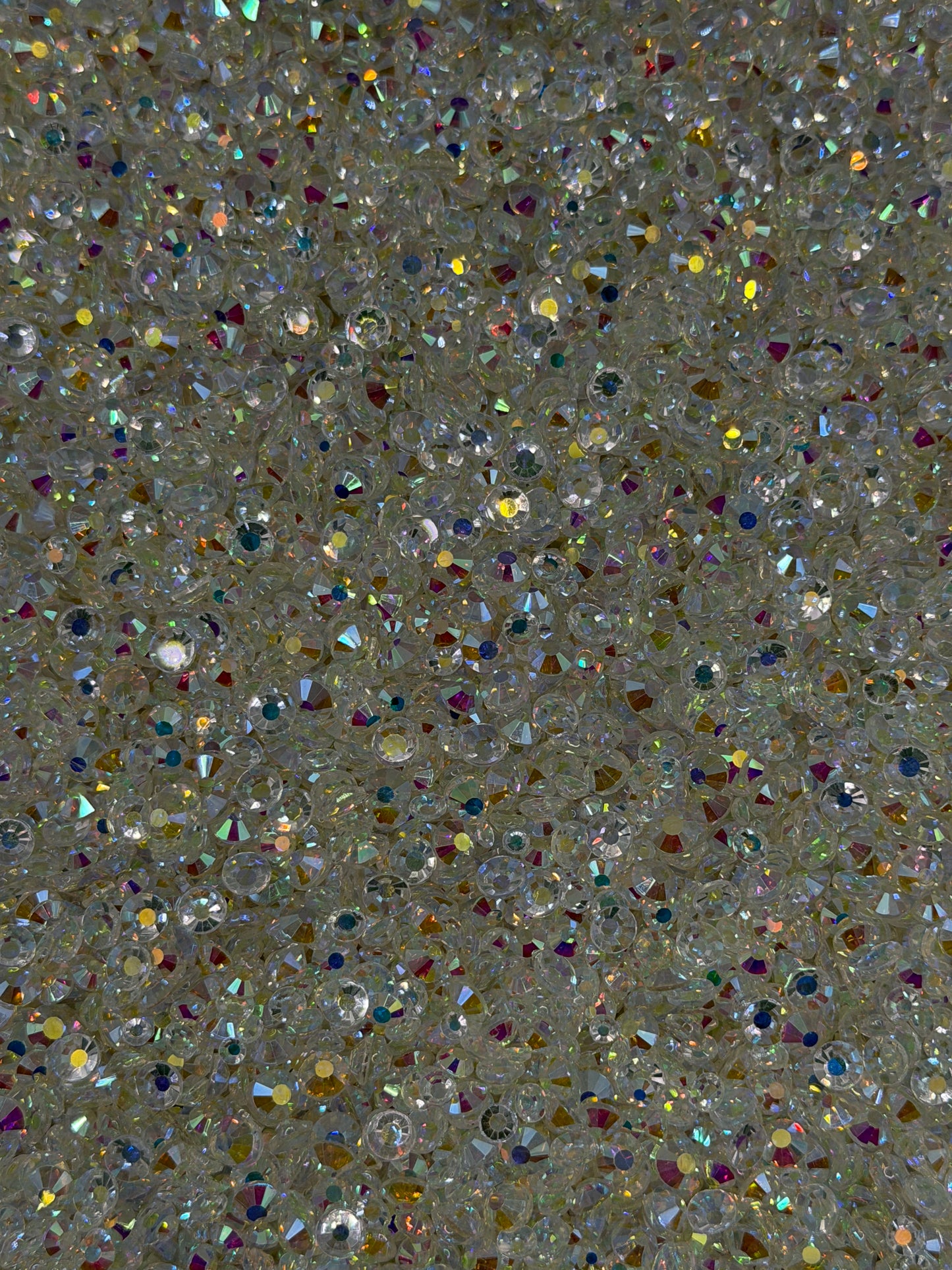 Maldives Clear Aurora — Glass Rhinestones