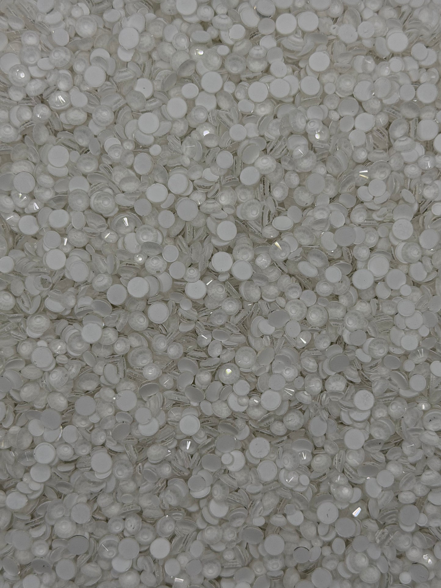 Tokyo White — Glass Rhinestones