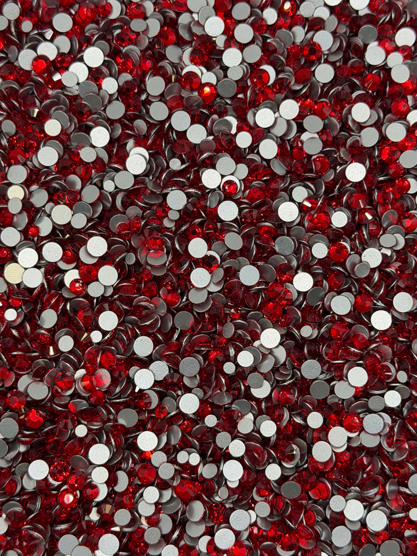Hong Kong Light Red — Glass Rhinestones