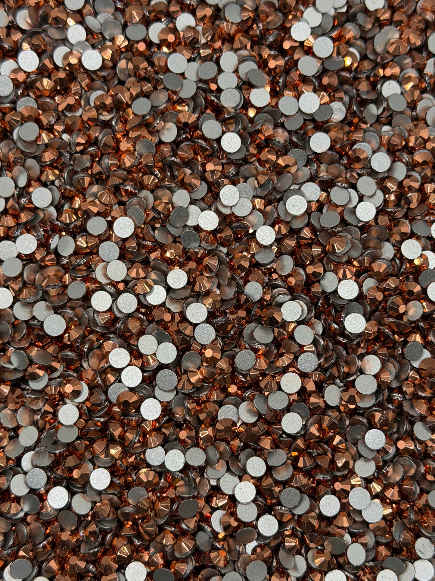 Vienna Rose Gold Metallic — Glass Rhinestones