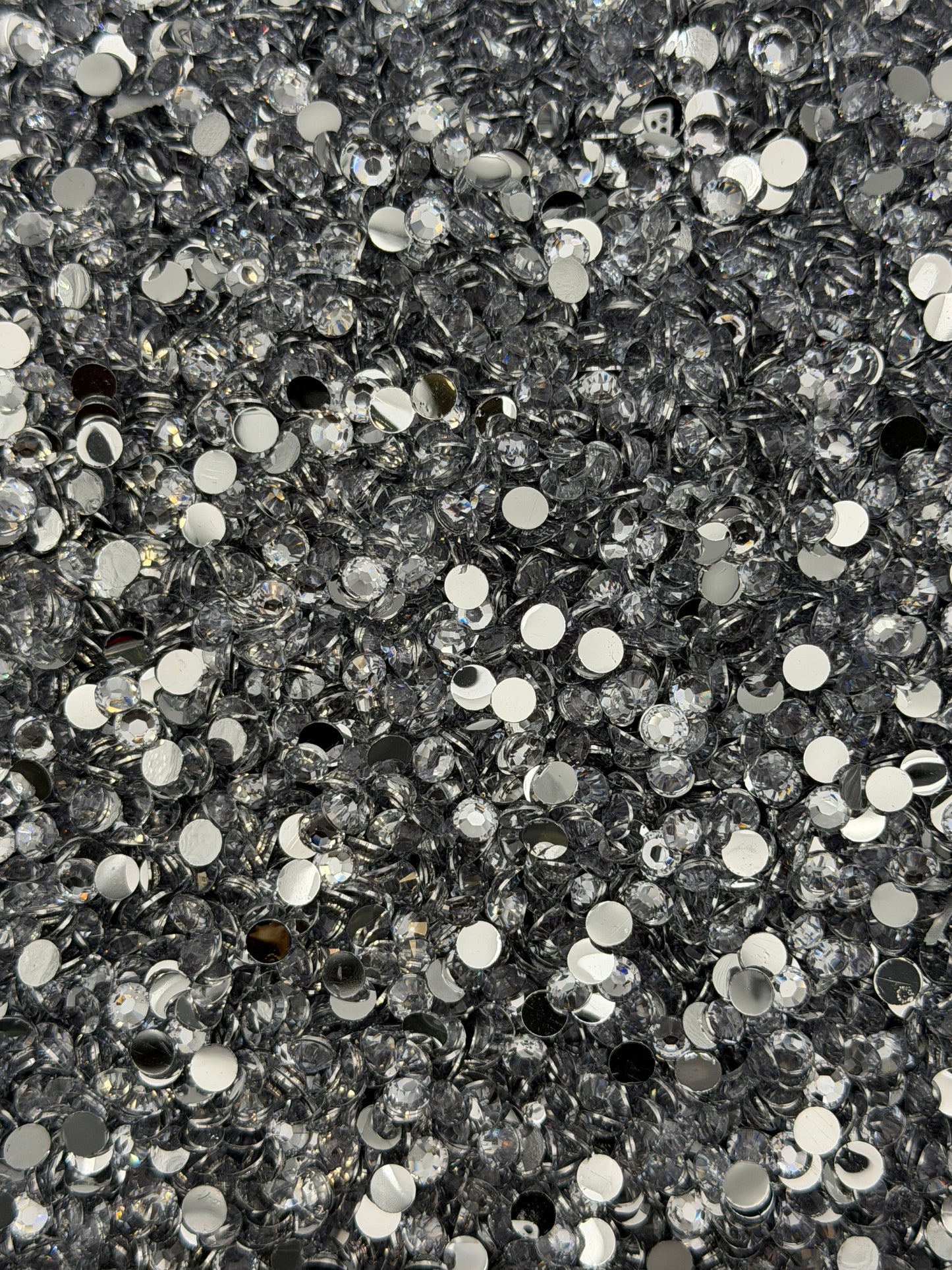 Dubai Crystal — Resin Rhinestones