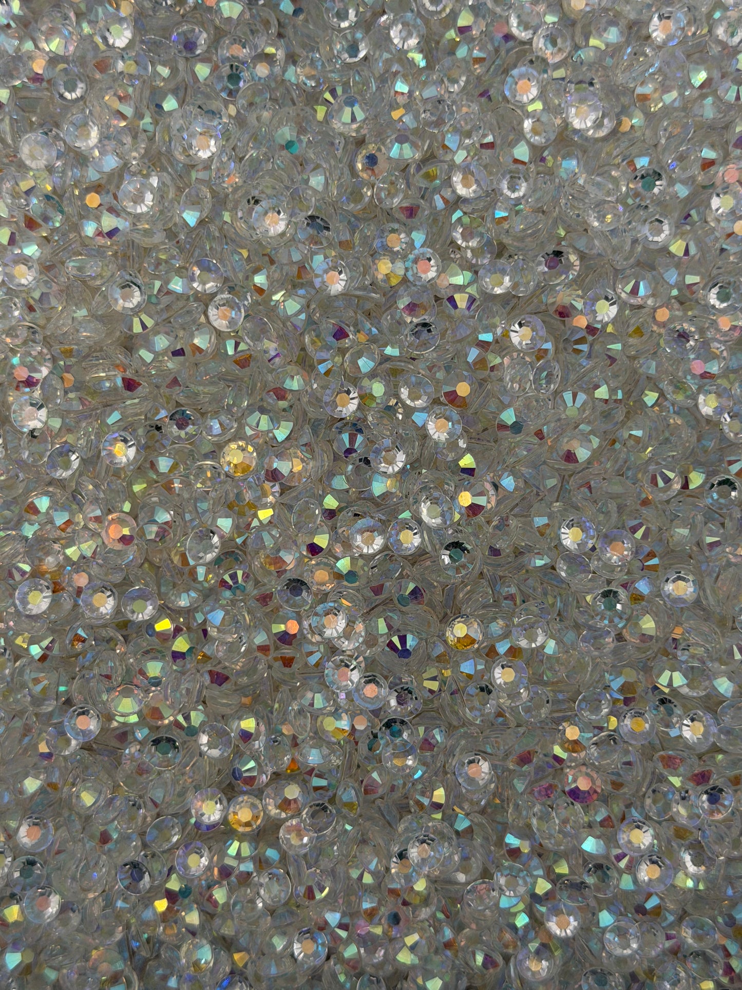 Maldives Clear Aurora — Resin Rhinestones