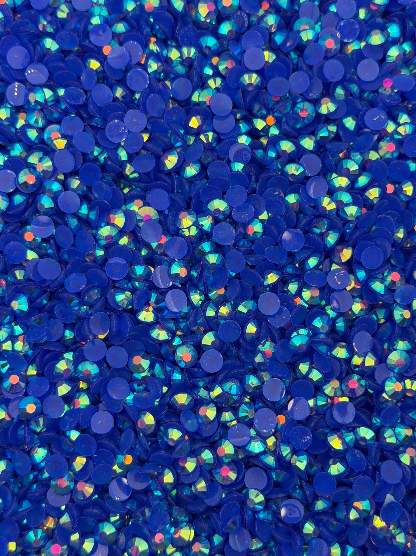 London Blue Aurora — Resin Rhinestones